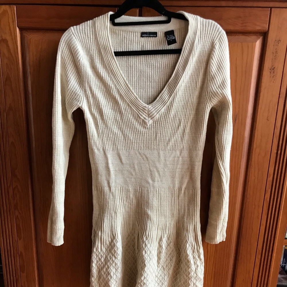 Moda International Victoria’s Secret wool dress L